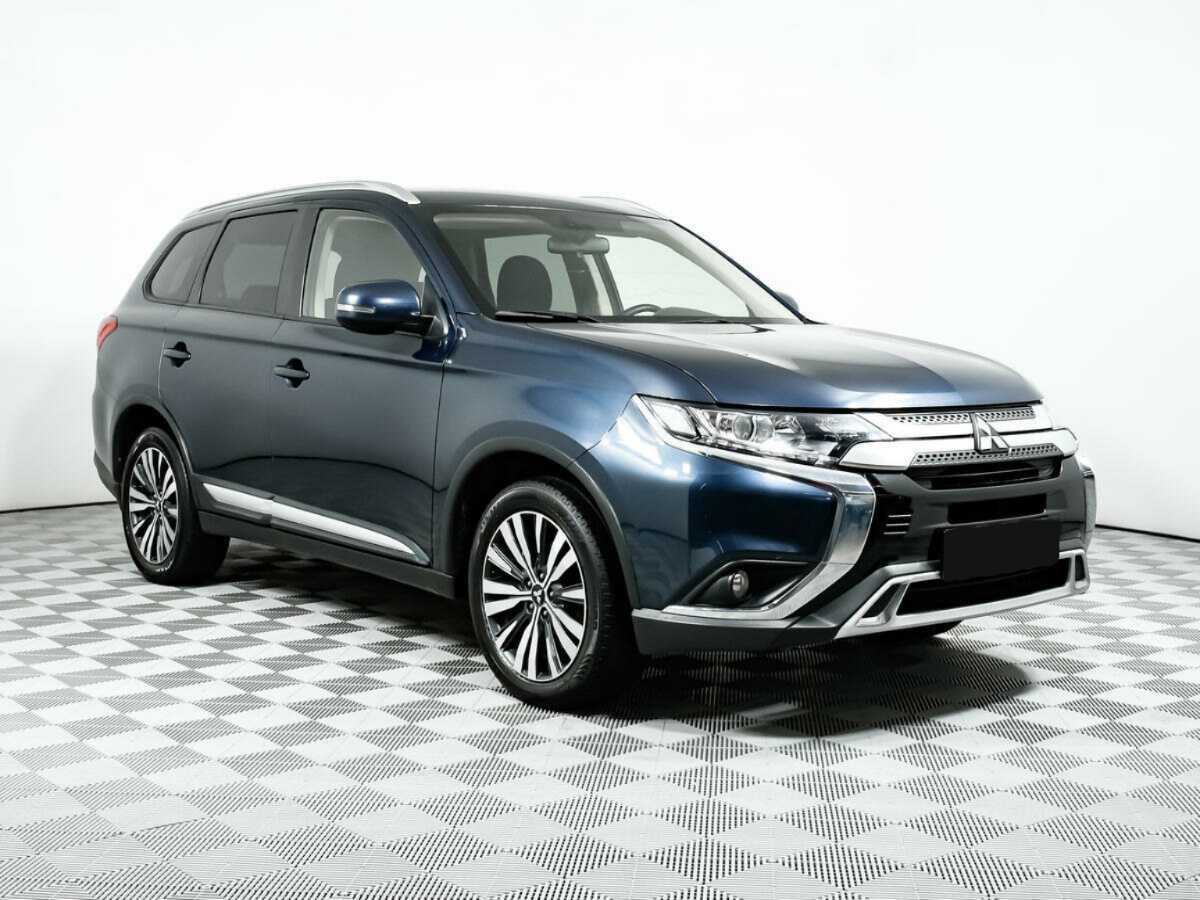 Mitsubishi Outlander б/у, 2018, Вариатор. Фото: #2