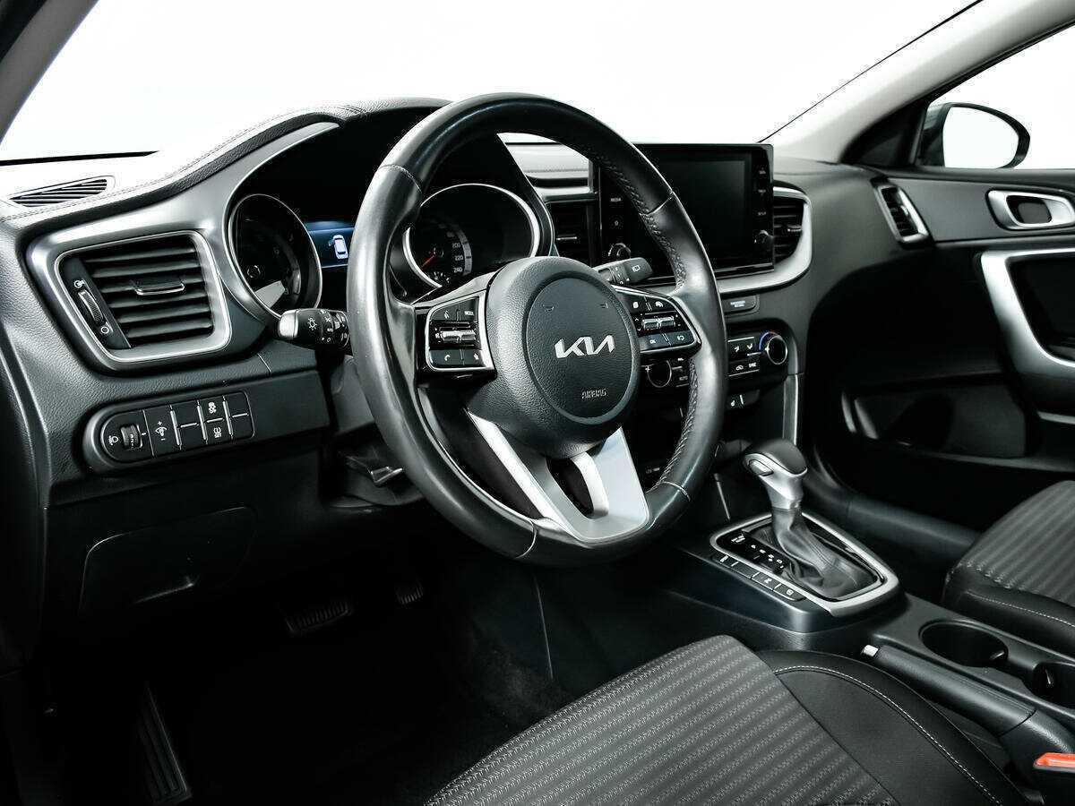 Kia Ceed б/у, 2022, Автоматическая. Фото: #12