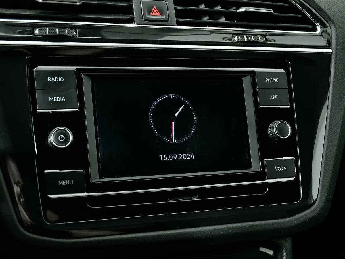 Volkswagen Tiguan б/у, 2021, Роботизированная. Фото: #15