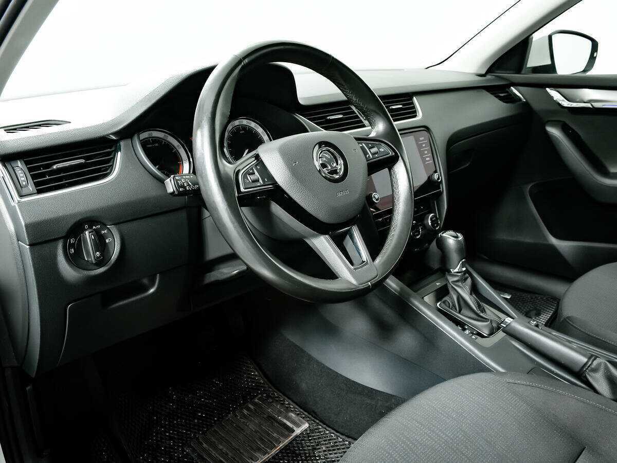 Skoda Octavia б/у, 2017, Роботизированная. Фото: #12