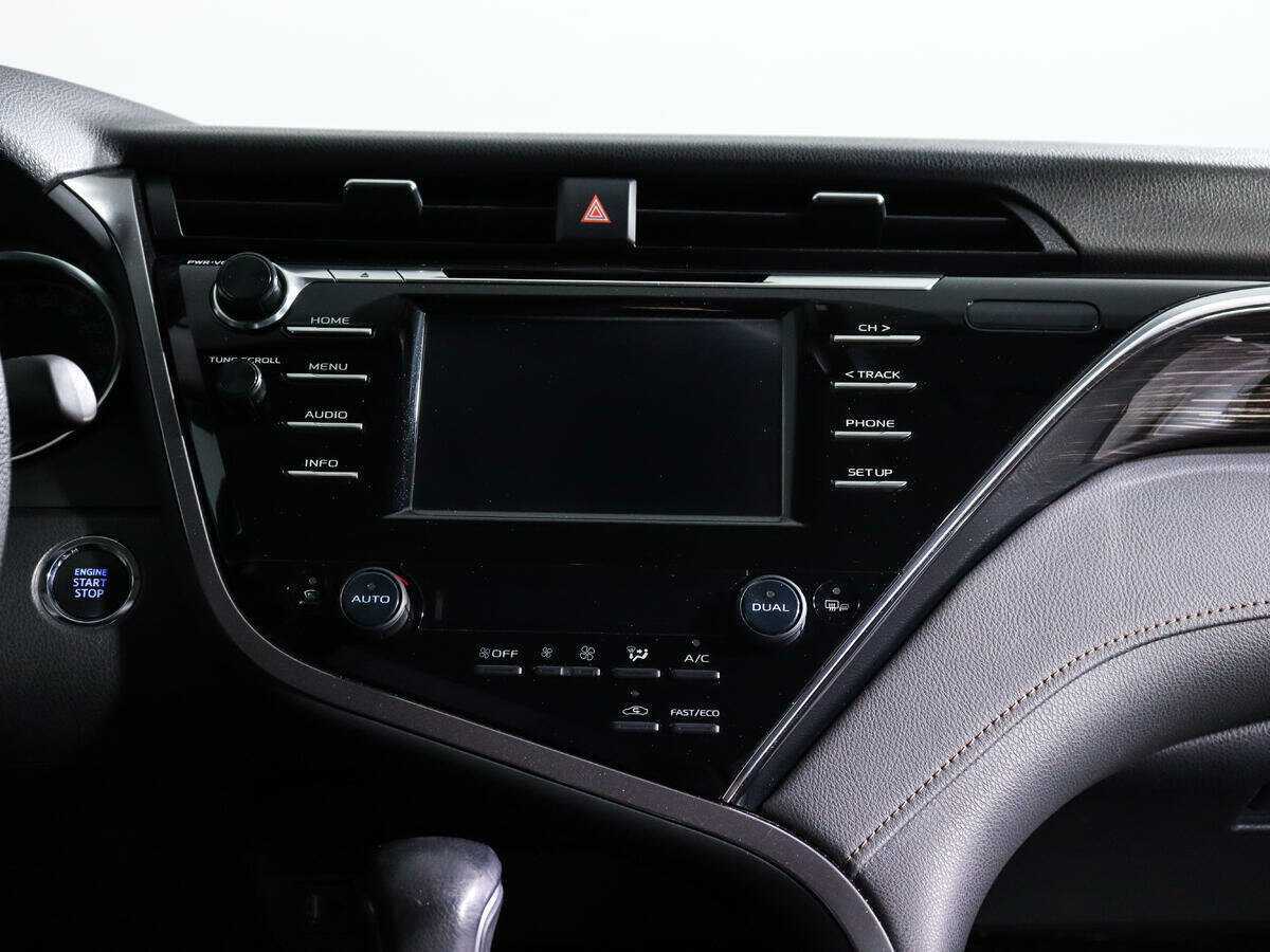 Toyota Camry б/у, 2020, Автоматическая. Фото: #10