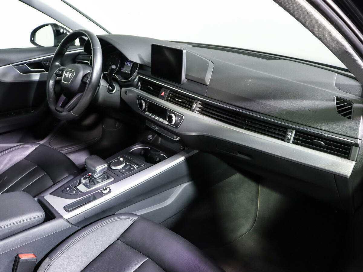 Audi A4 б/у, 2018, Роботизированная. Фото: #6