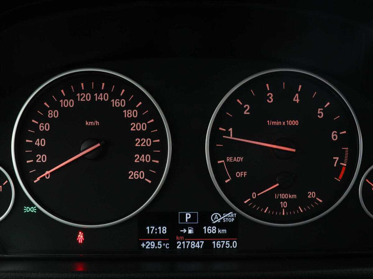 BMW 3 серии б/у, 2013, Автоматическая. Фото: #12