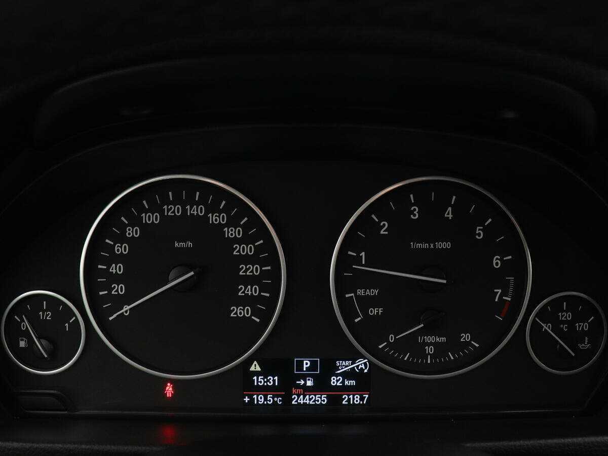 BMW 3 серии б/у, 2014, Автоматическая. Фото: #12