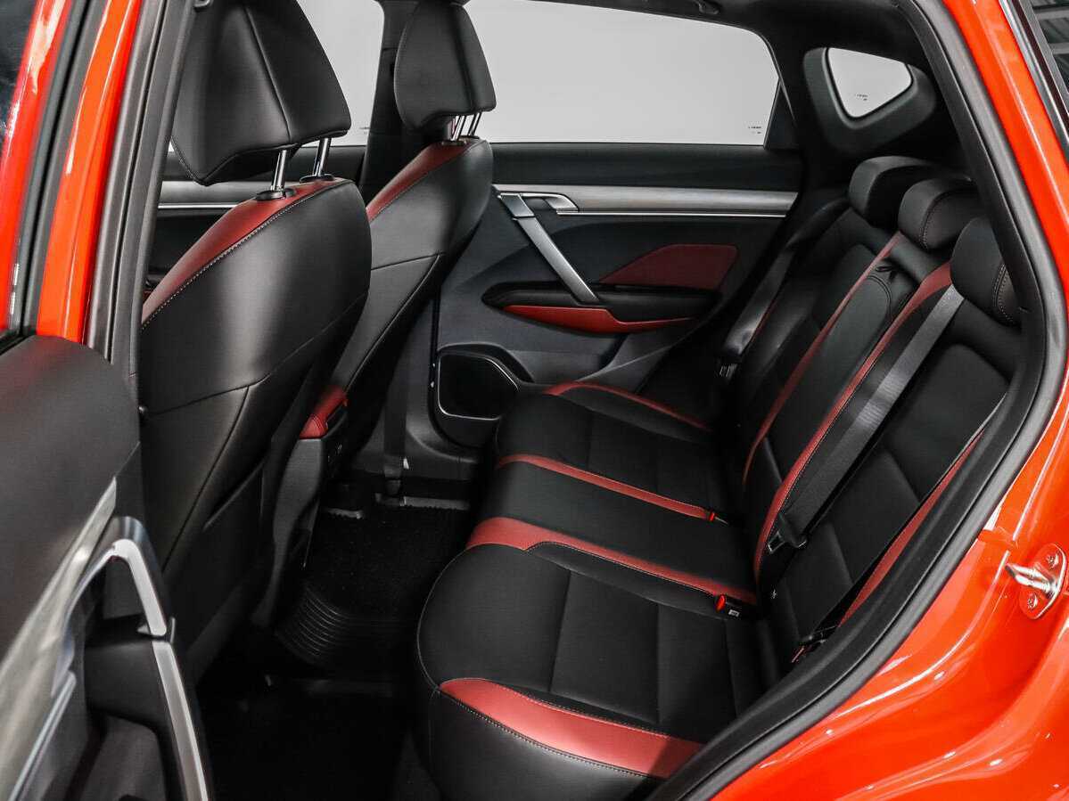 Geely Coolray б/у, 2023, Роботизированная. Фото: #11