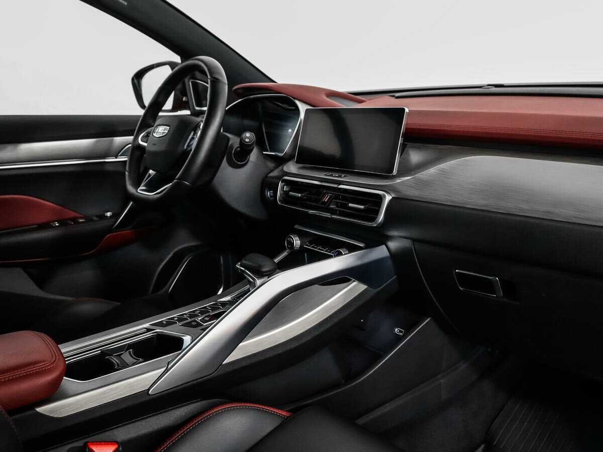 Geely Coolray б/у, 2023, Роботизированная. Фото: #12