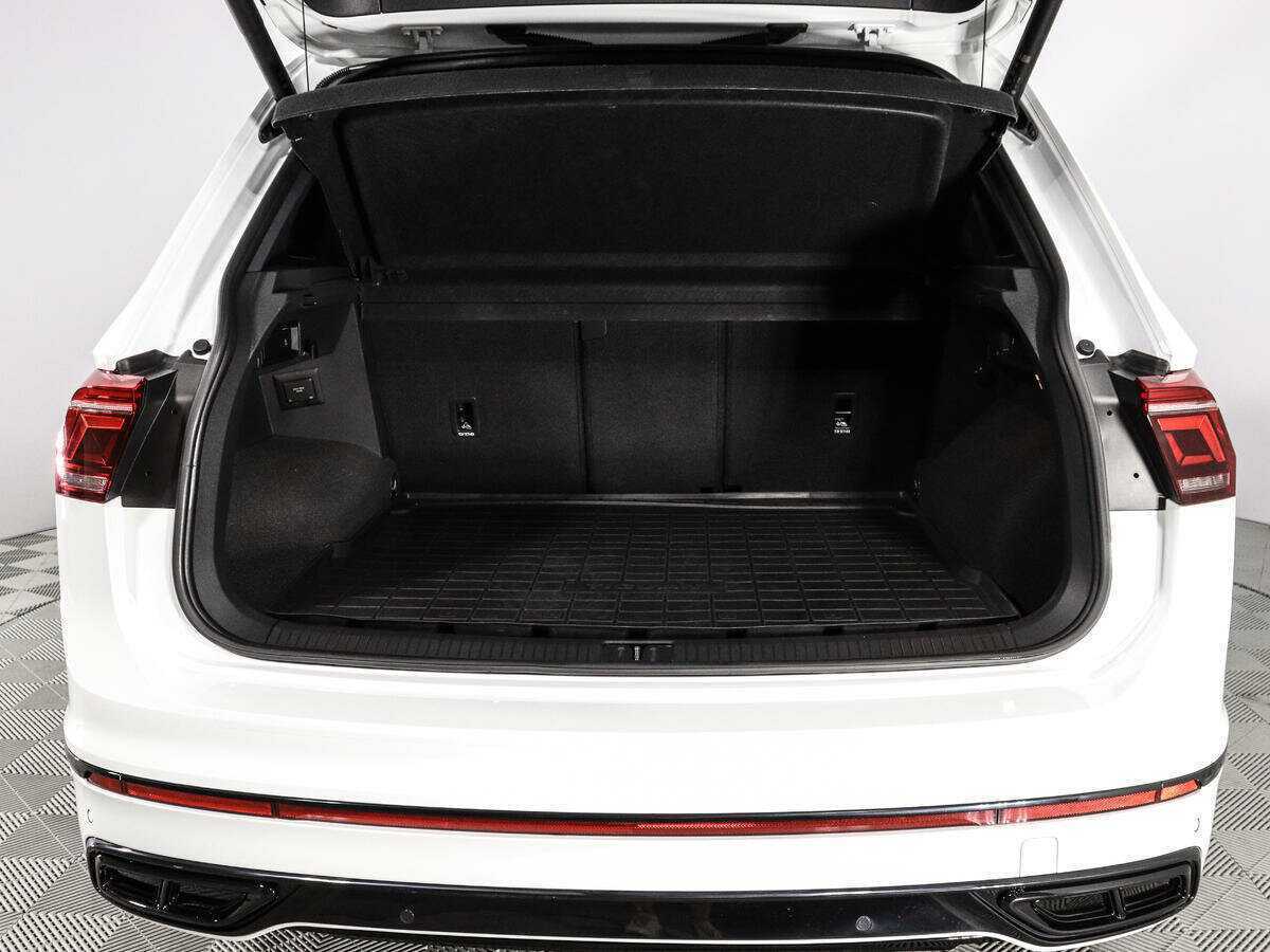 Volkswagen Tiguan б/у, 2021, Роботизированная. Фото: #17