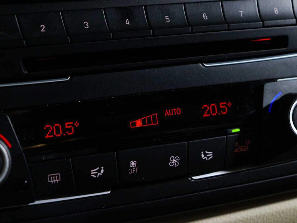 BMW 3 серии б/у, 2013, Автоматическая. Фото: #31