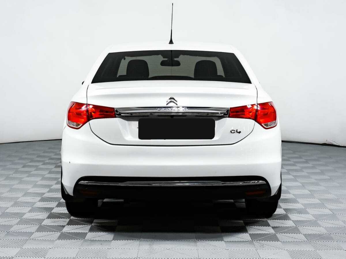 Citroen C4 б/у, 2016, Автоматическая. Фото: #4