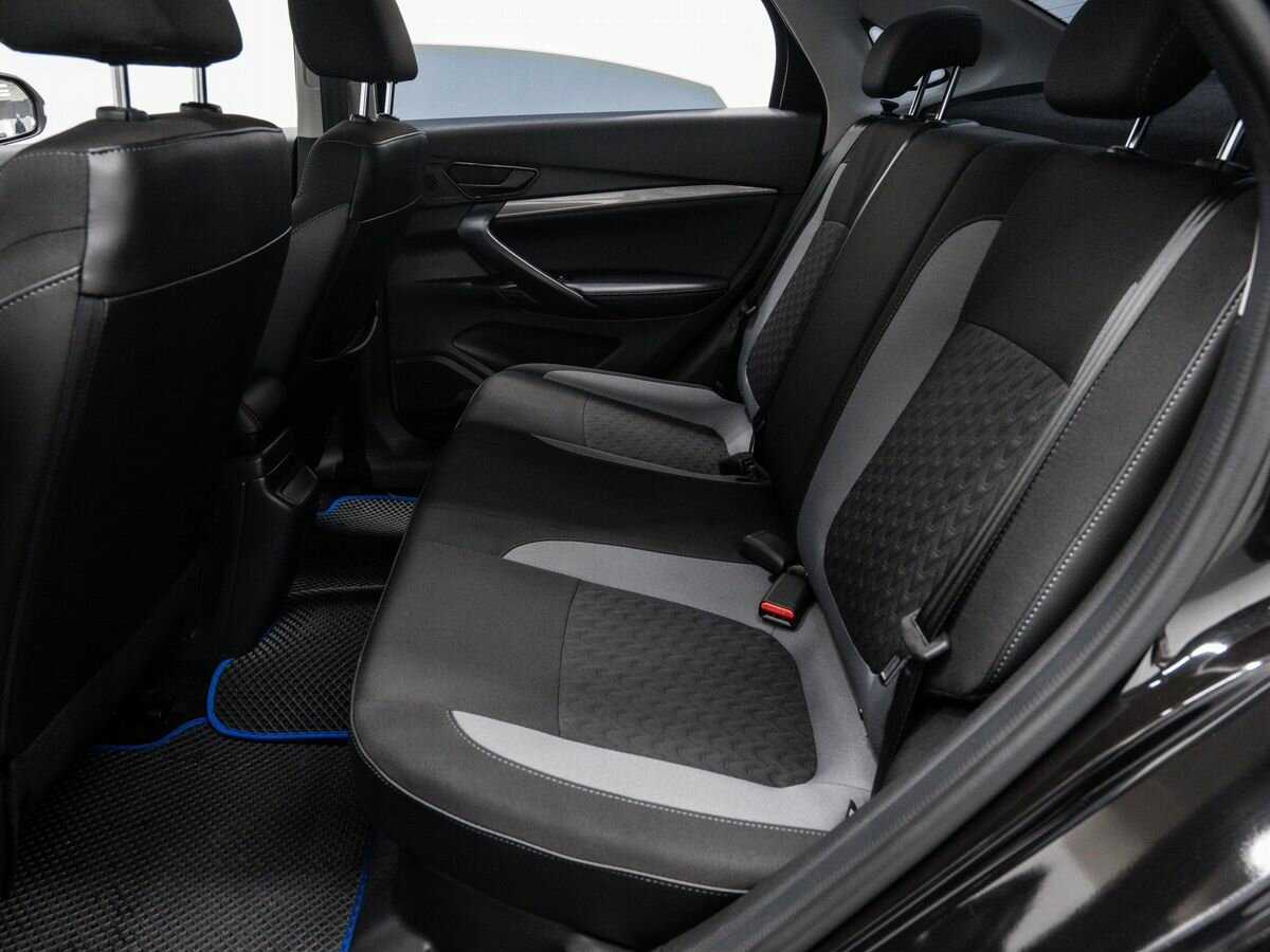 Lada (ВАЗ) Vesta б/у, 2024, Механическая. Фото: #13