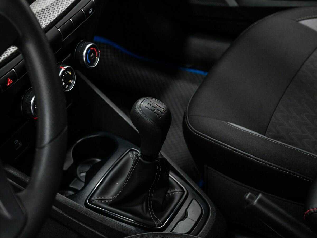 Lada (ВАЗ) Vesta б/у, 2024, Механическая. Фото: #17