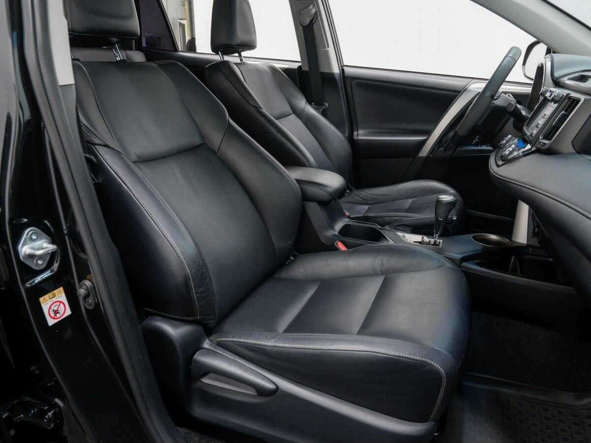 Toyota RAV4 б/у, 2013, Автоматическая. Фото: #7