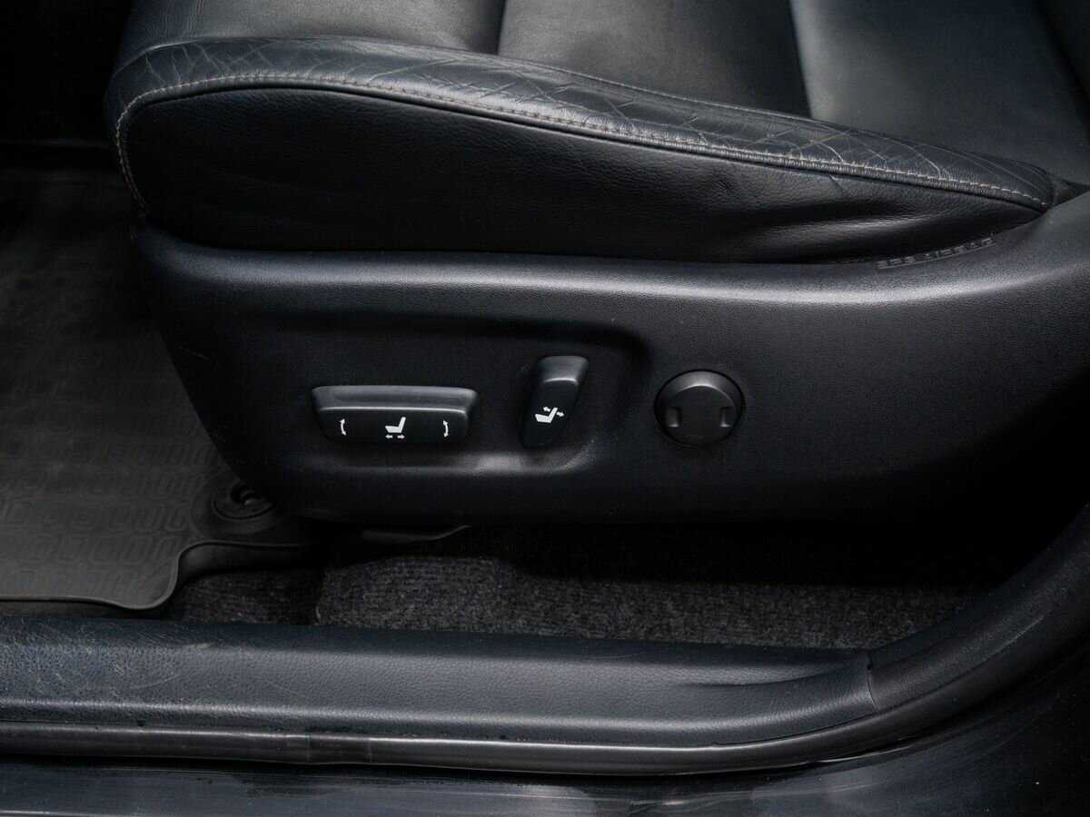 Toyota RAV4 б/у, 2013, Автоматическая. Фото: #13