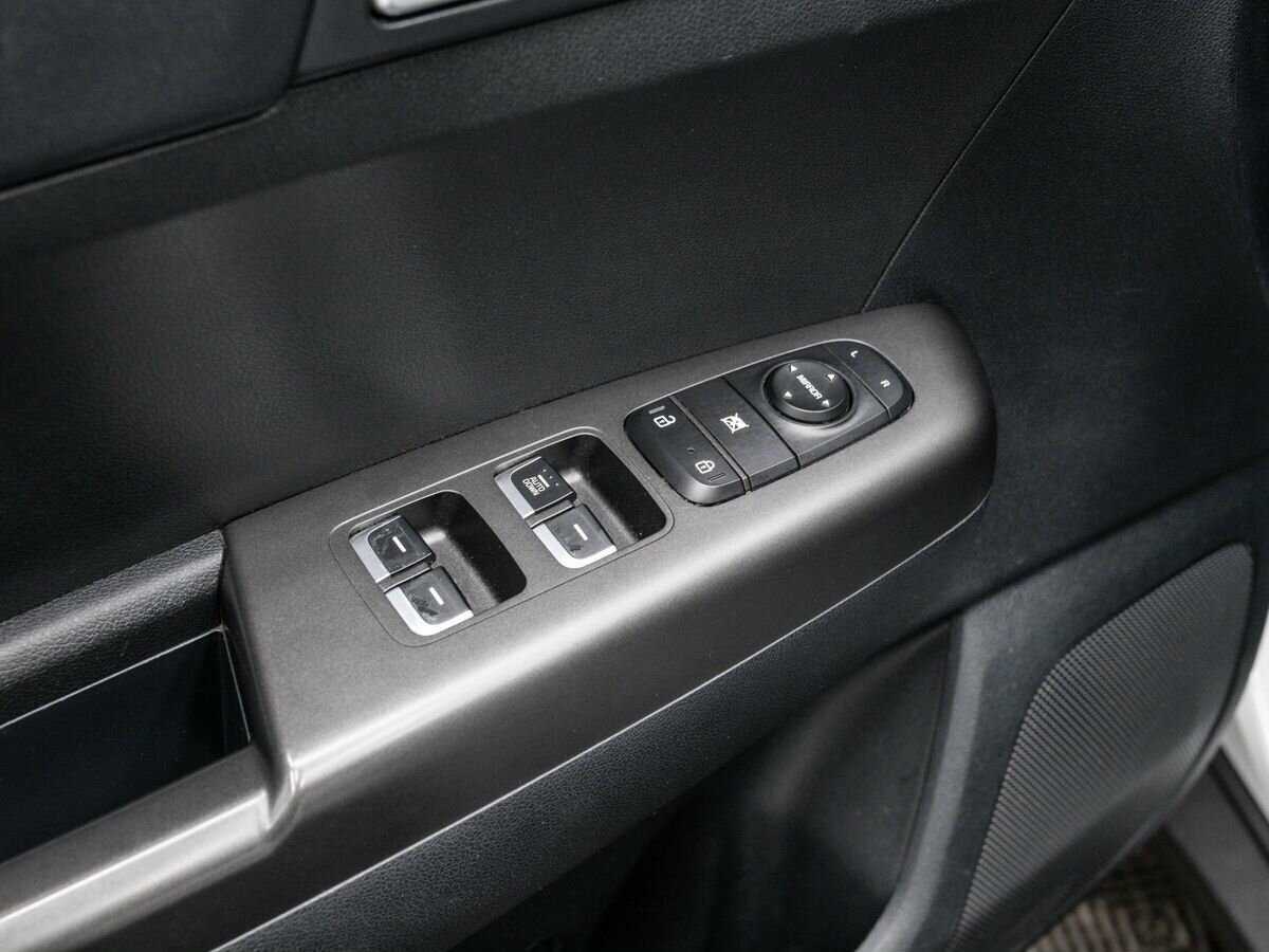 Kia Sportage б/у, 2020, Автоматическая. Фото: #13