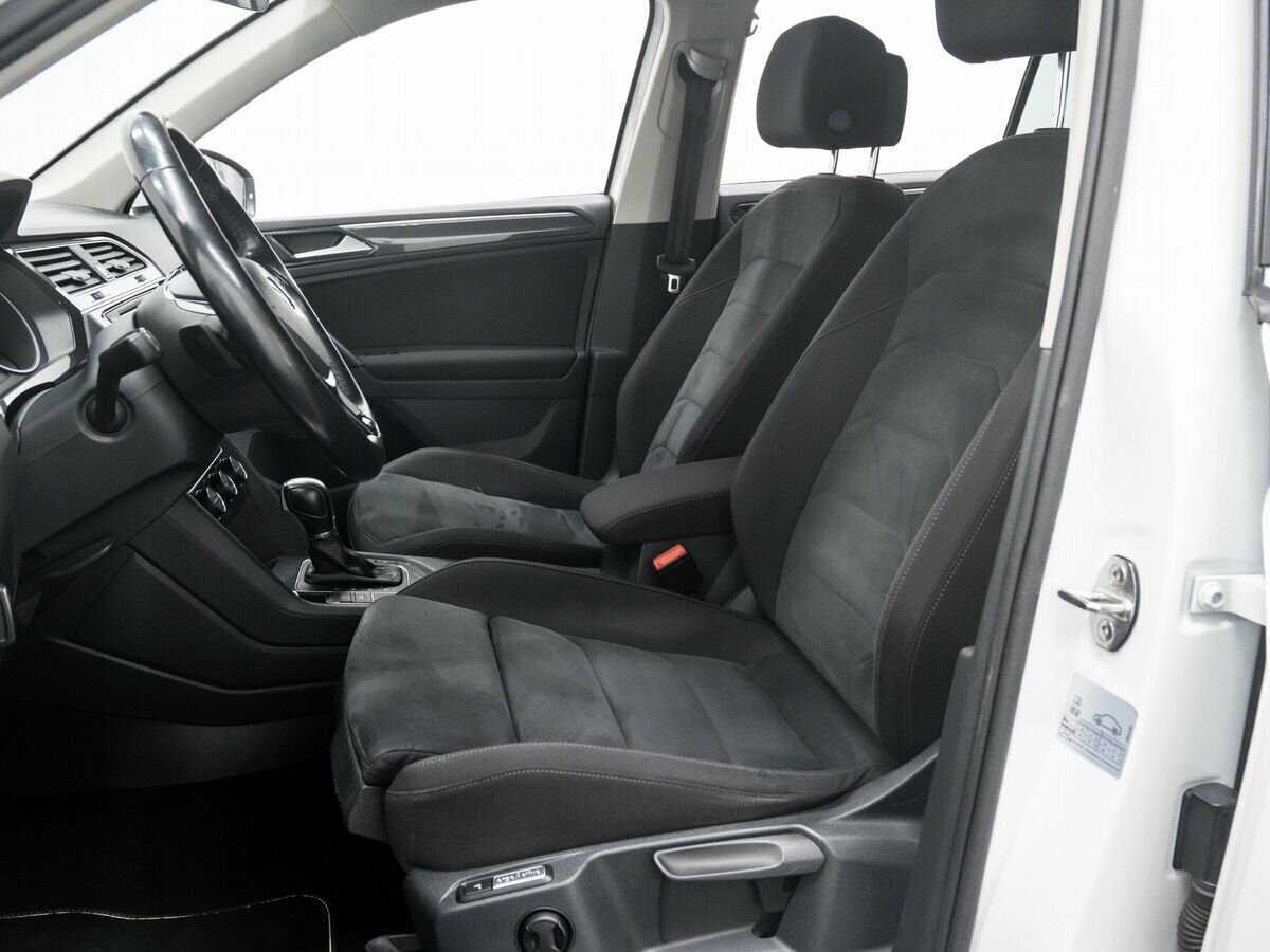 Volkswagen Tiguan б/у, 2017, Роботизированная. Фото: #15