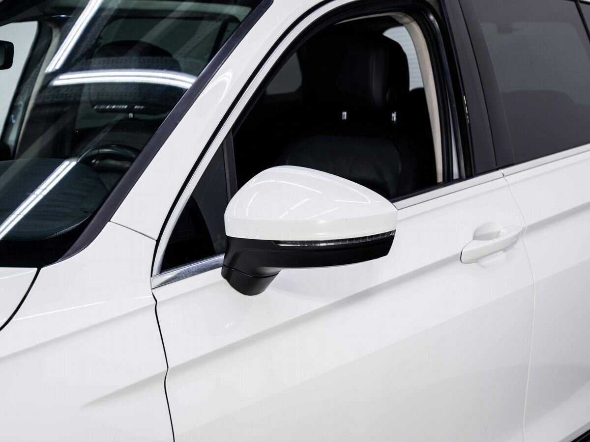 Volkswagen Tiguan б/у, 2018, Роботизированная. Фото: #6