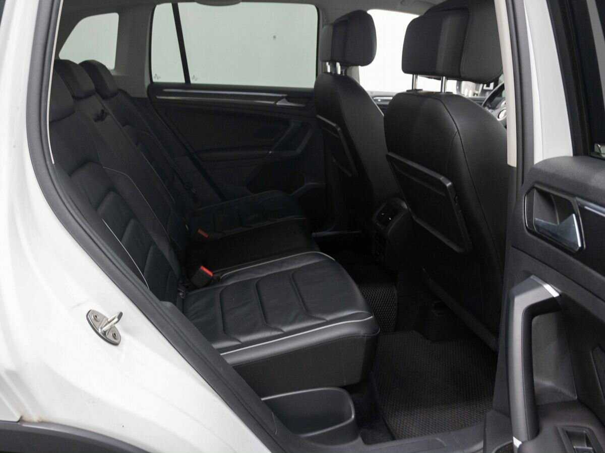 Volkswagen Tiguan б/у, 2018, Роботизированная. Фото: #10