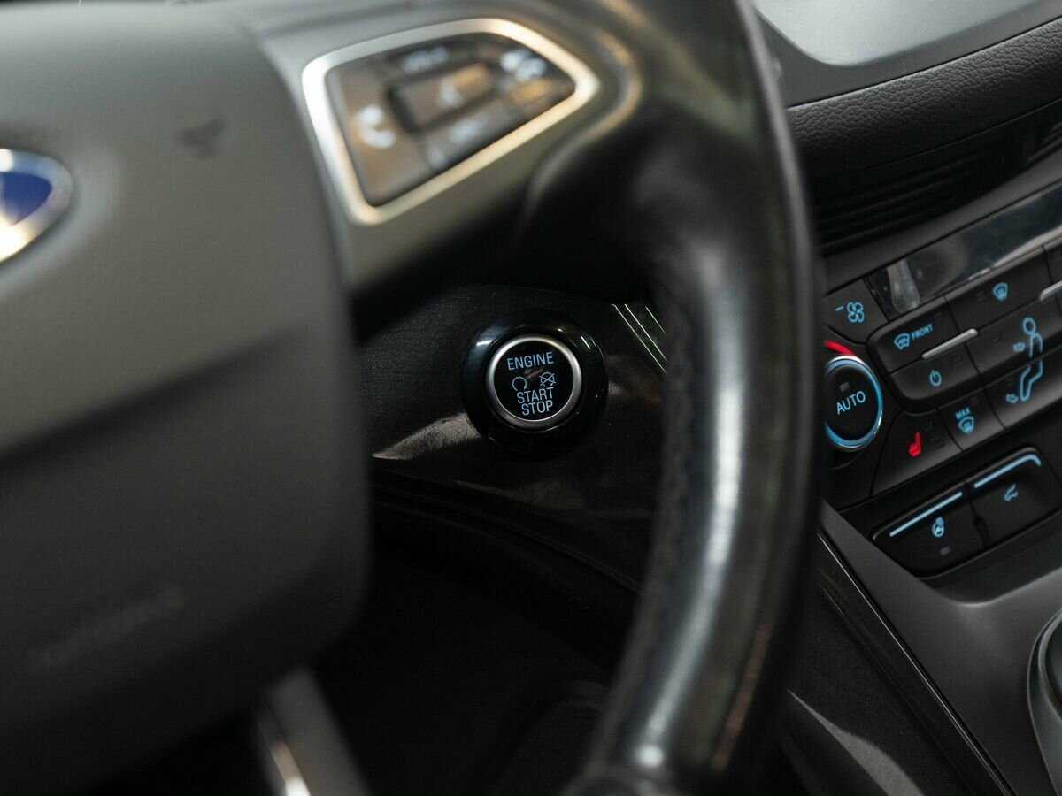 Ford Kuga б/у, 2017, Автоматическая. Фото: #19