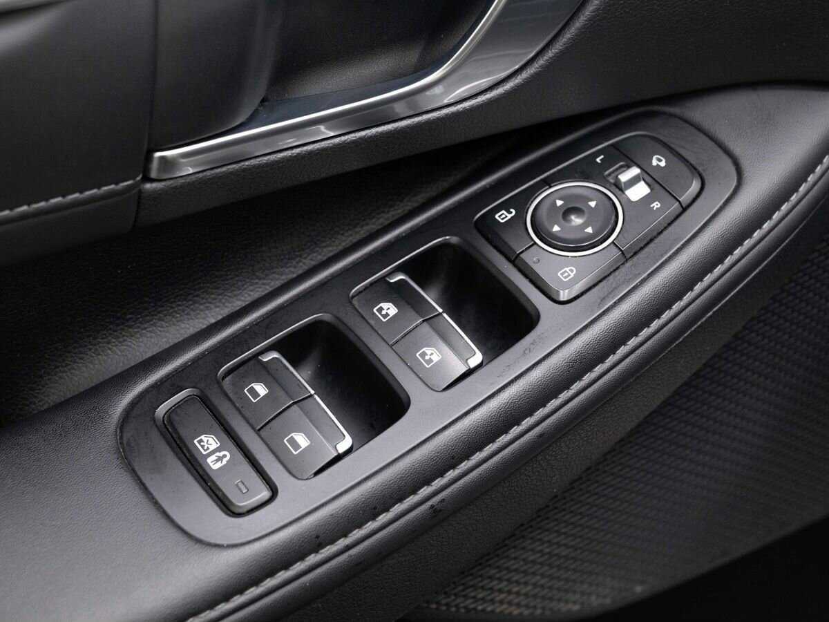 Hyundai Sonata б/у, 2020, Автоматическая. Фото: #19