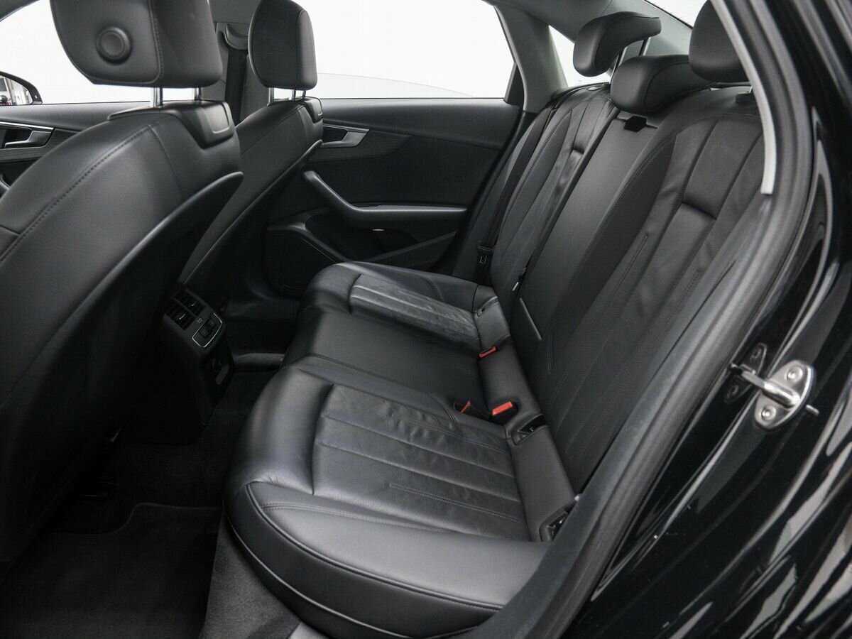 Audi A4 б/у, 2018, Роботизированная. Фото: #12