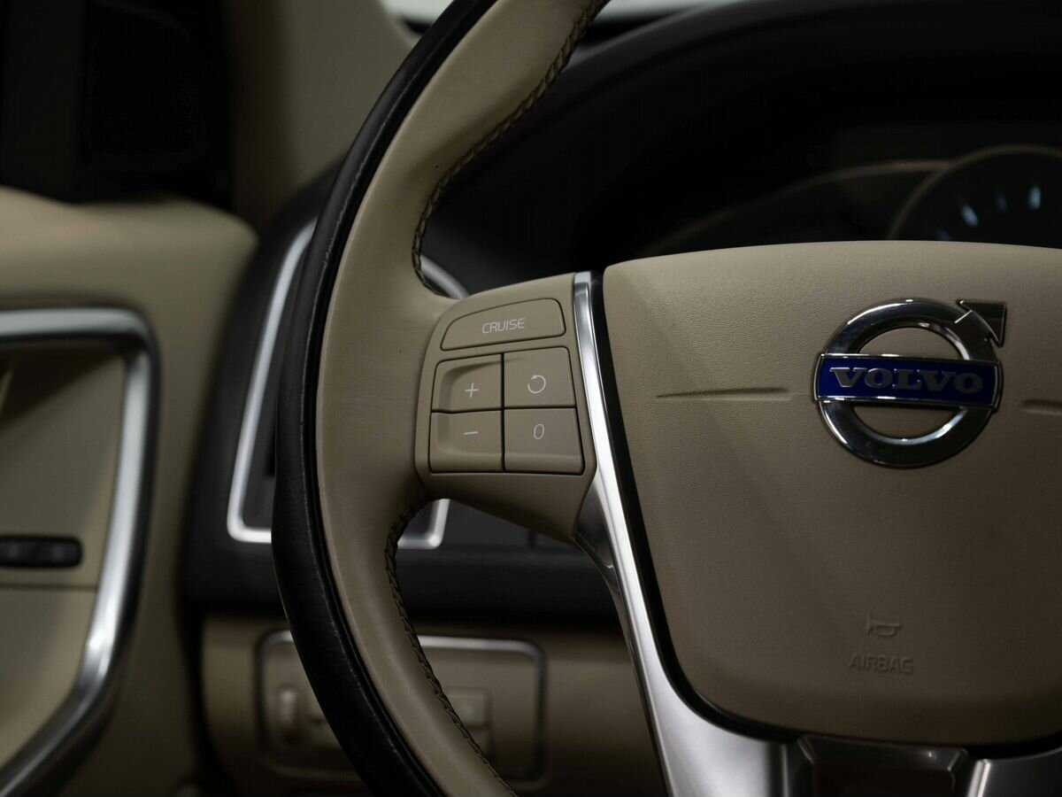 Volvo XC60 б/у, 2014, Автоматическая. Фото: #15