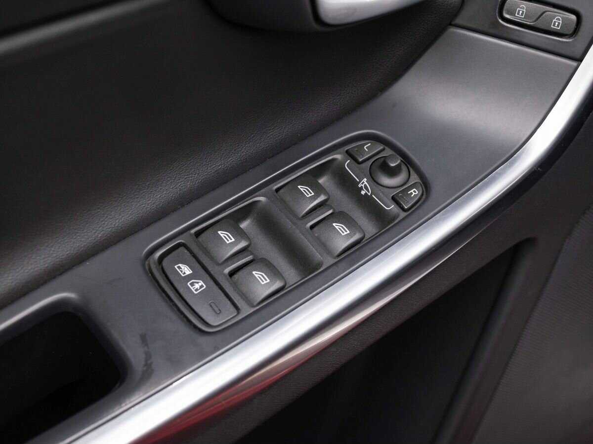 Volvo XC60 б/у, 2014, Автоматическая. Фото: #15