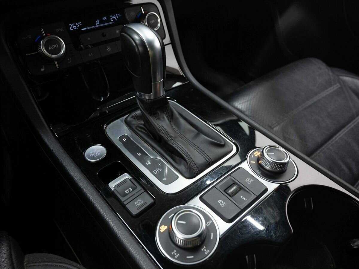 Volkswagen Touareg б/у, 2017, Автоматическая. Фото: #20