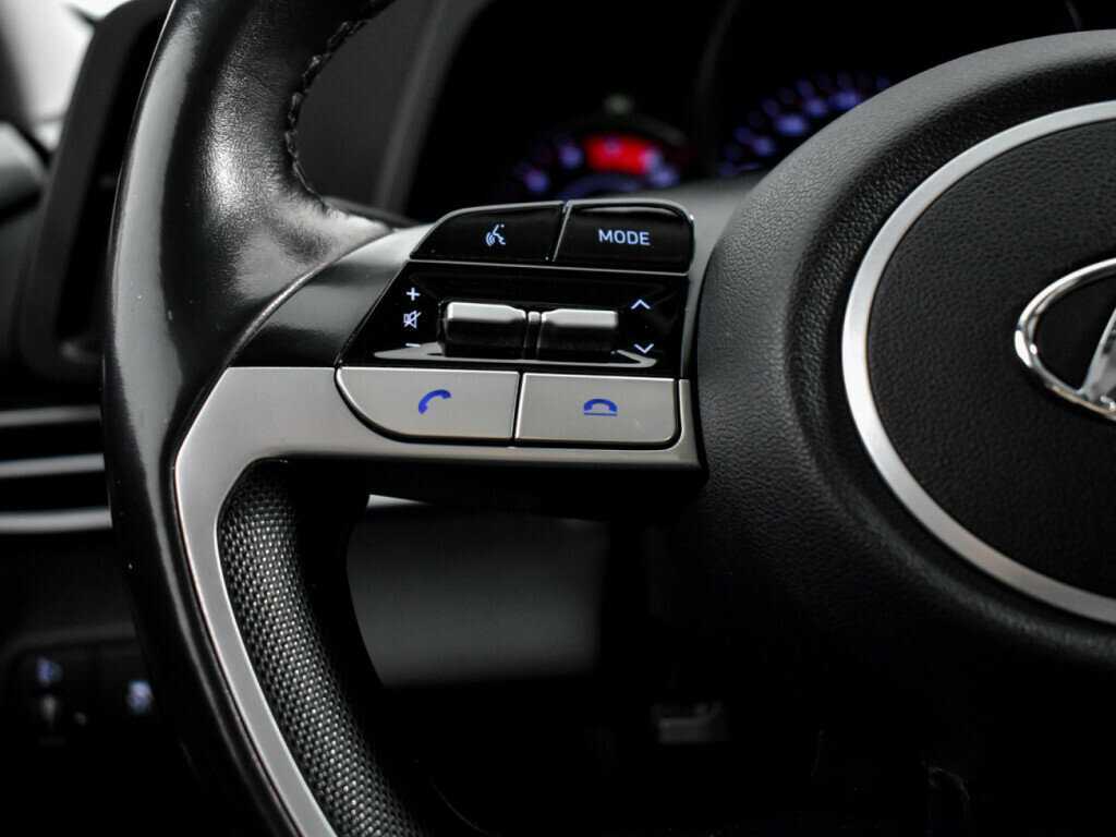 Hyundai Elantra б/у, 2021, Автоматическая. Фото: #10