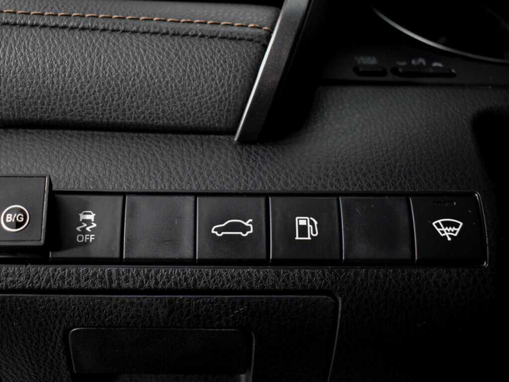 Toyota Camry б/у, 2018, Автоматическая. Фото: #7