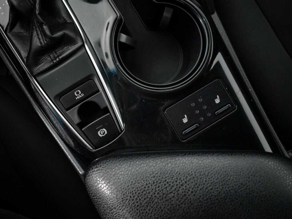 Toyota Camry б/у, 2018, Автоматическая. Фото: #8