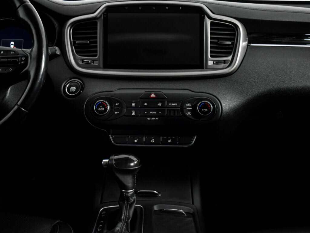 Kia Sorento б/у, 2017, Автоматическая. Фото: #12