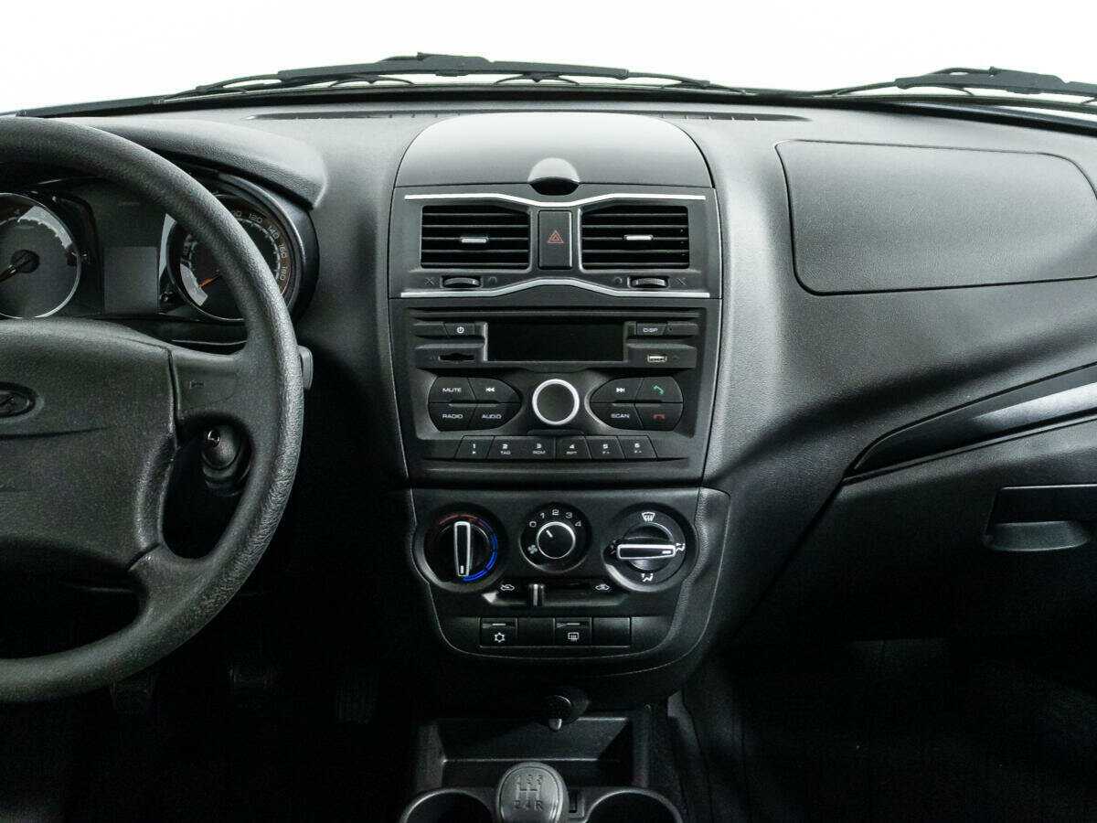 Lada (ВАЗ) Granta б/у, 2023, Механическая. Фото: #13