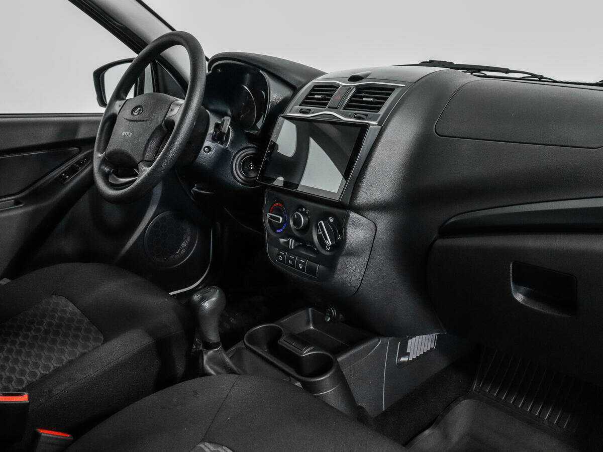 Lada (ВАЗ) Granta б/у, 2023, Механическая. Фото: #10