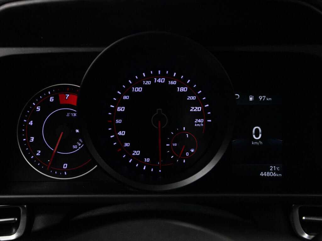 Hyundai Elantra б/у, 2021, Автоматическая. Фото: #11