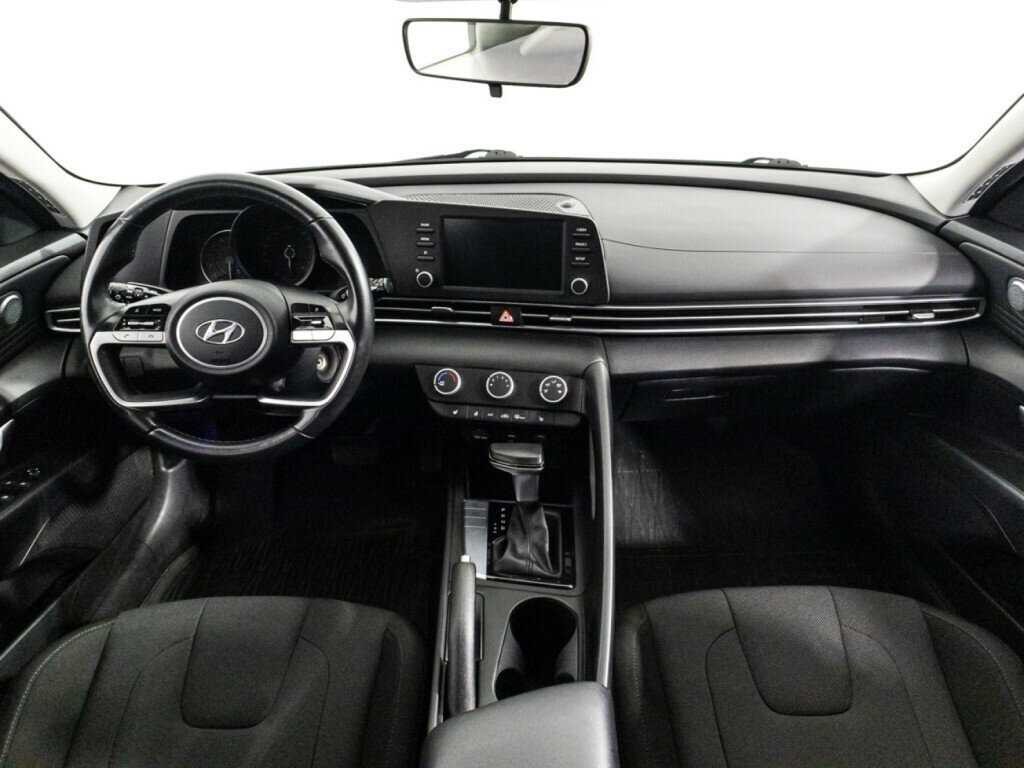 Hyundai Elantra б/у, 2021, Автоматическая. Фото: #12