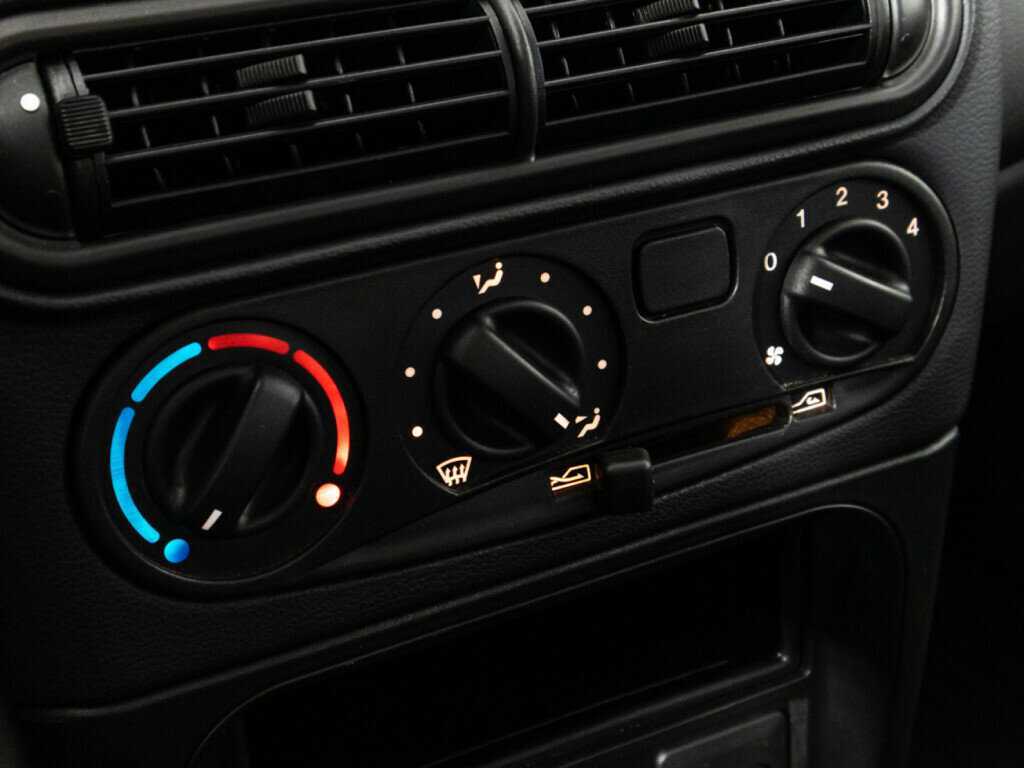 Lada (ВАЗ) Niva б/у, 2024, Механическая. Фото: #14