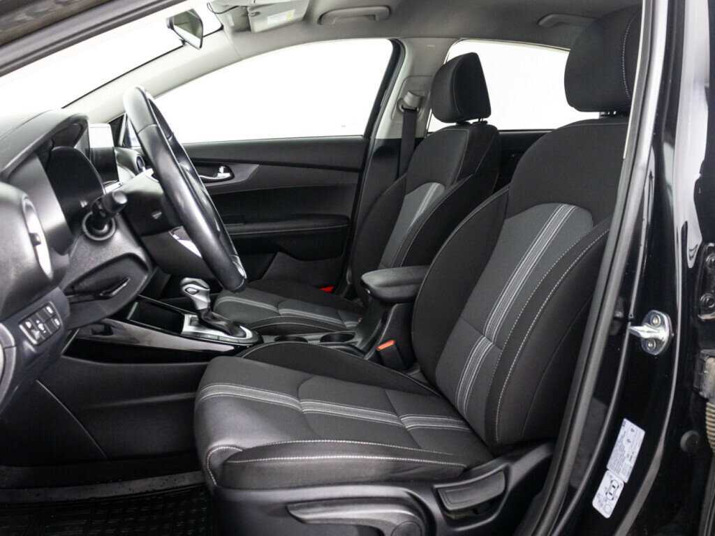 Kia Cerato б/у, 2022, Автоматическая. Фото: #21