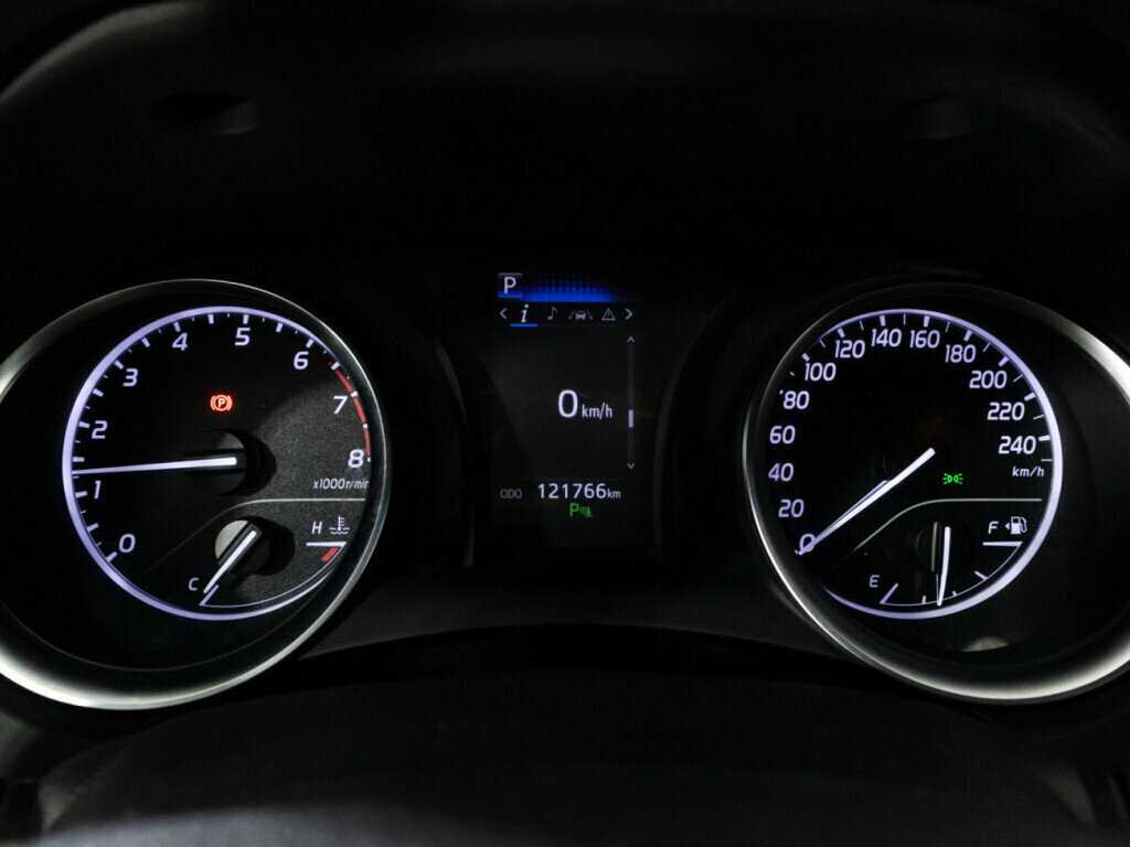 Toyota Camry б/у, 2020, Автоматическая. Фото: #11