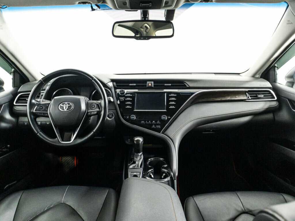 Toyota Camry б/у, 2020, Автоматическая. Фото: #12