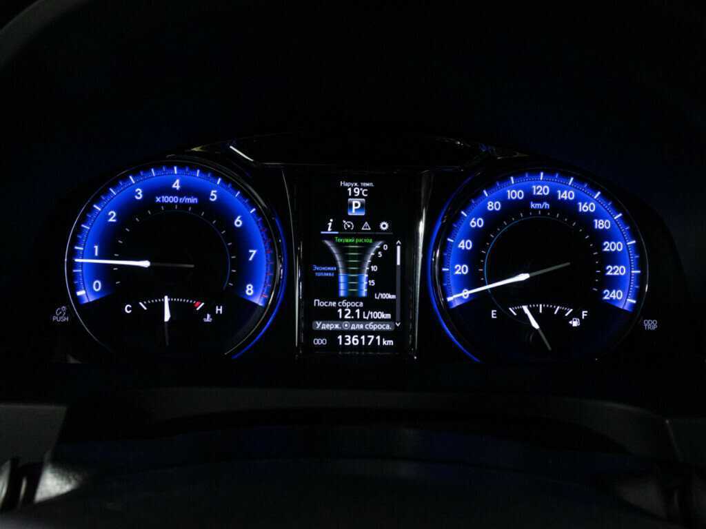Toyota Camry б/у, 2016, Автоматическая. Фото: #11
