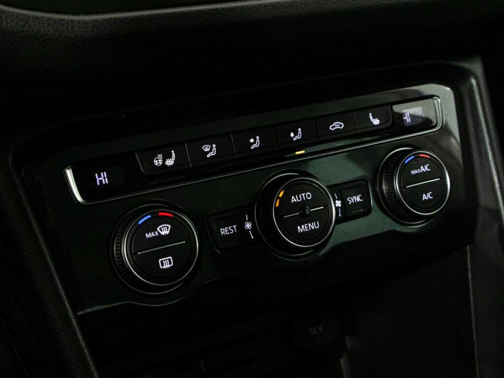 Volkswagen Tiguan б/у, 2017, Роботизированная. Фото: #16