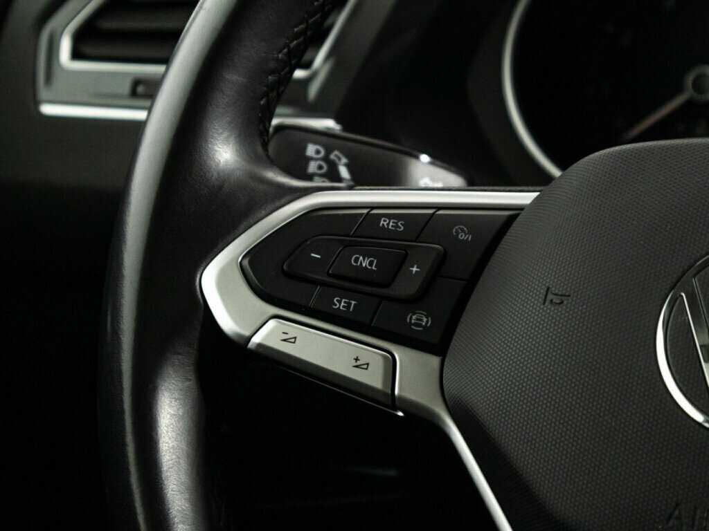 Volkswagen Tiguan б/у, 2021, Роботизированная. Фото: #17