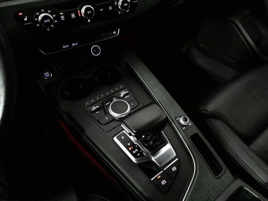 Audi A4 б/у, 2017, Роботизированная. Фото: #17