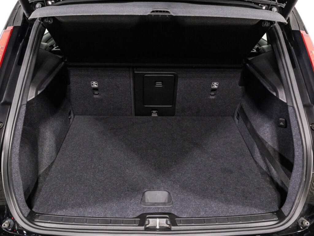 Volvo XC40 б/у, 2019, Автоматическая. Фото: #14