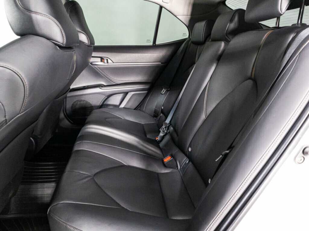 Toyota Camry б/у, 2018, Автоматическая. Фото: #9