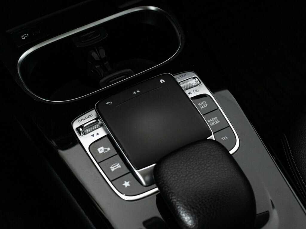 Mercedes-Benz CLA б/у, 2019, Роботизированная. Фото: #15