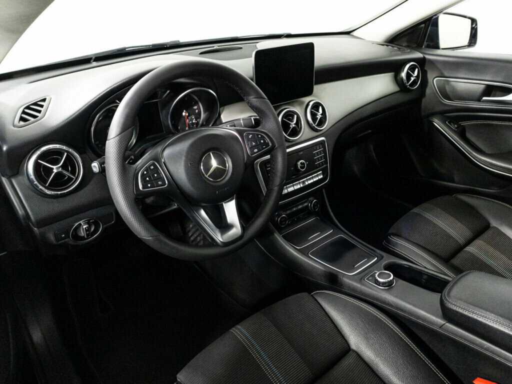 Mercedes-Benz CLA б/у, 2018, Роботизированная. Фото: #10