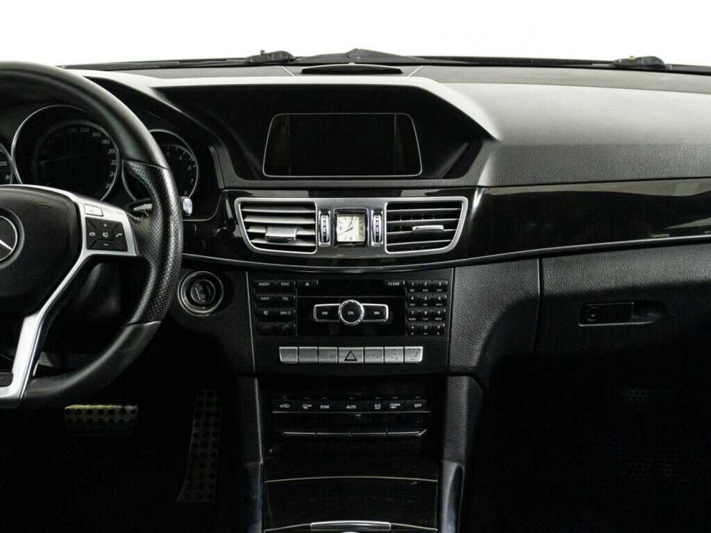 Mercedes-Benz E-Класс б/у, 2013, Автоматическая. Фото: #13