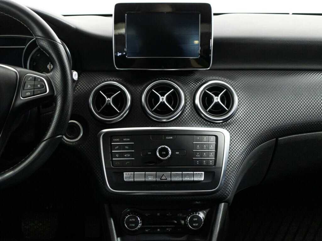 Mercedes-Benz A-Класс б/у, 2016, Роботизированная. Фото: #13