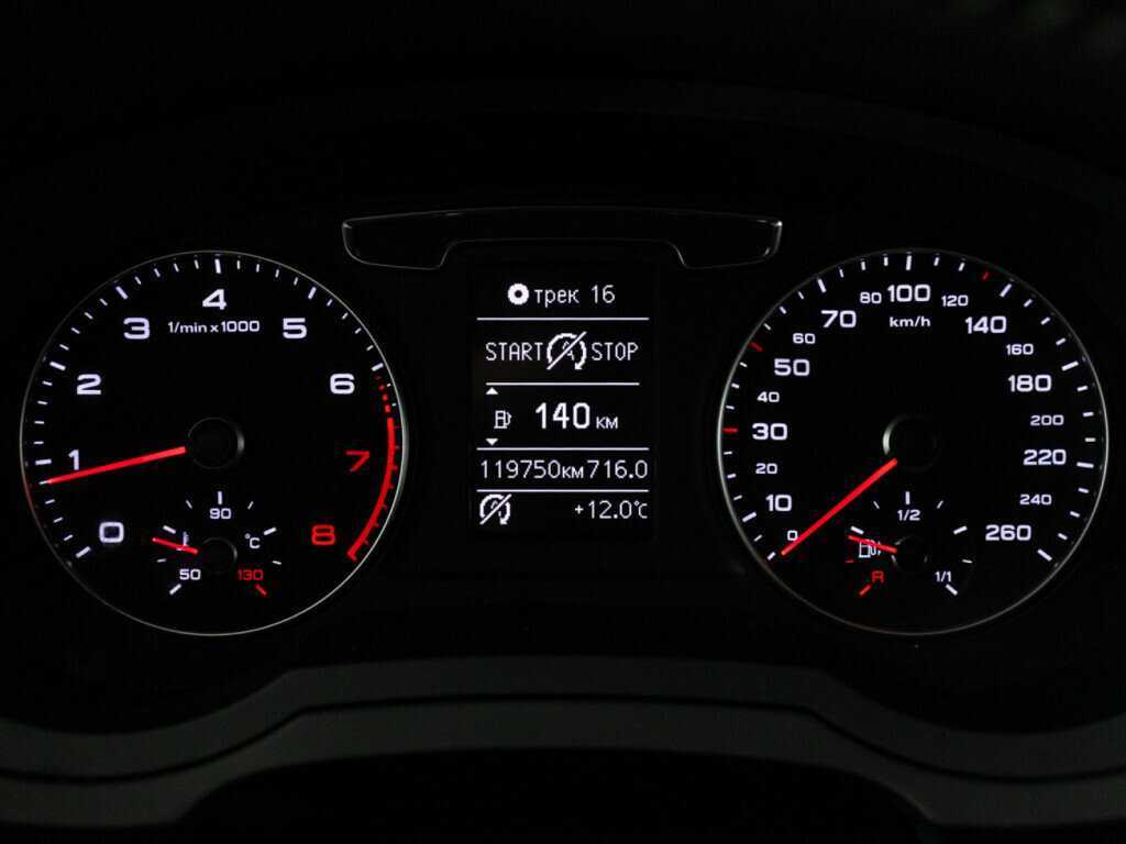 Audi Q3 б/у, 2015, Роботизированная. Фото: #11